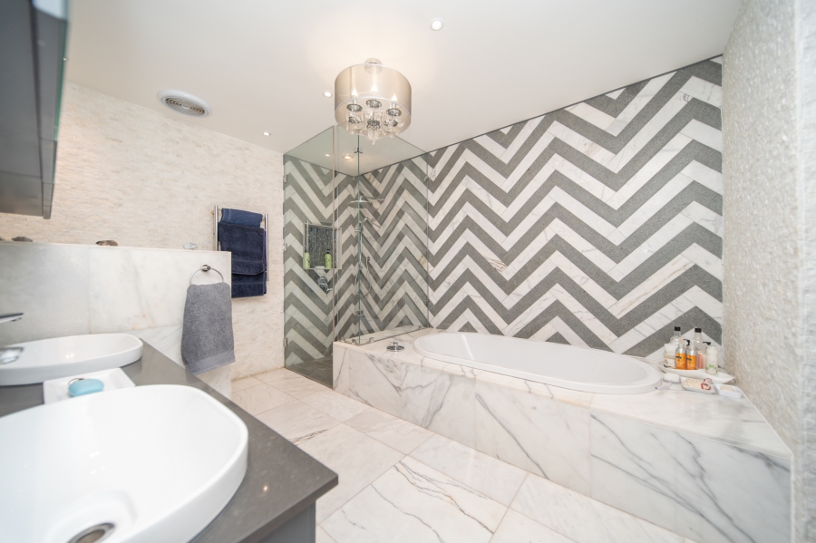 5 Bedroom Property for Sale in Bonnie Doone Eastern Cape